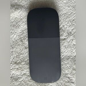 Microsoft Arc Sleek Black Wireless Mouse